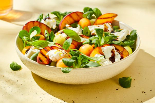 26061901zomersesalademetgalbaniburrata_jumbo