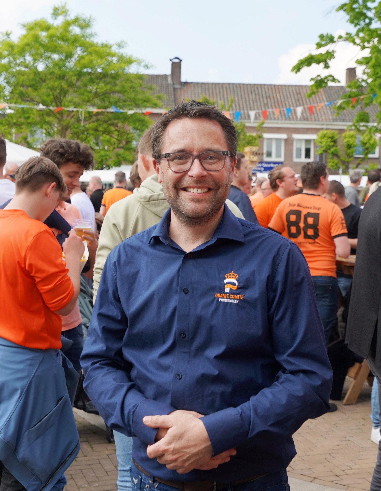 25042802koningsdag03adv