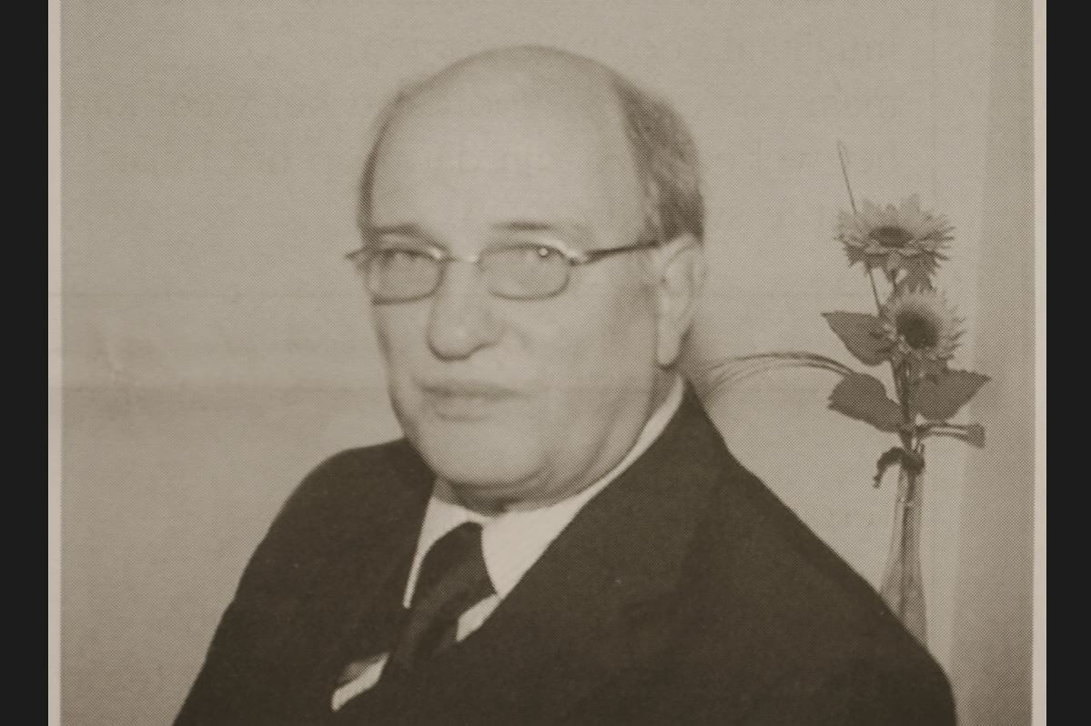 26090201toinevannispen1