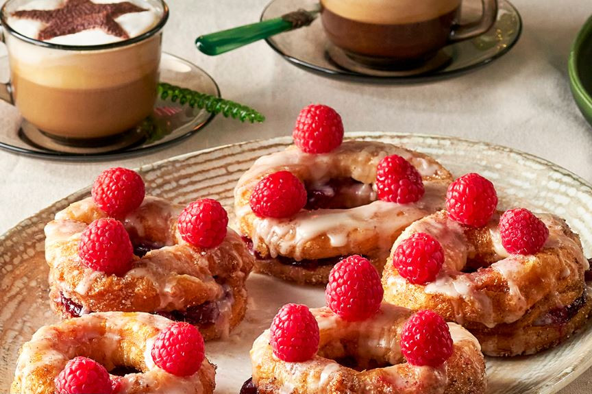 25121901-cronut-met-cranberrymarmelade-dirk.jpg