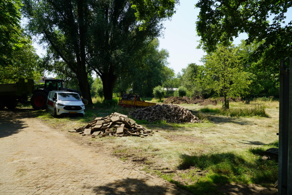 26062403boerderijhb1adv