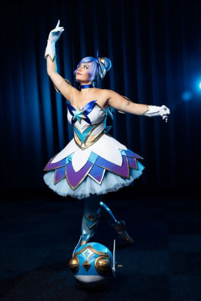 26072901cosplay2