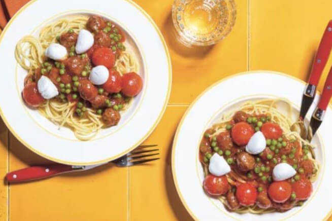 25030701spaghetti1mettomatensausenballetjesjumbo
