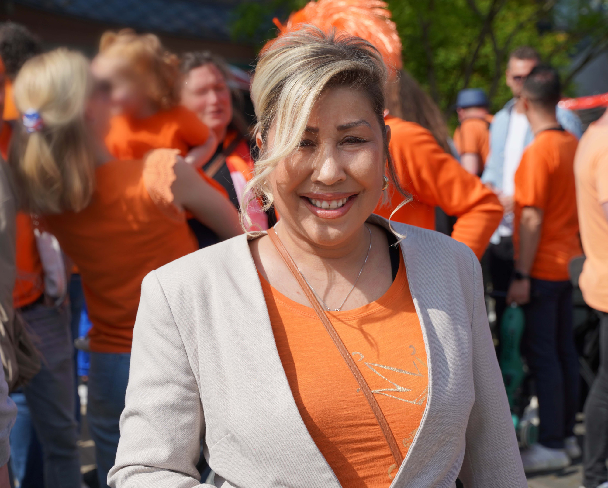 25042802koningsdag10adv