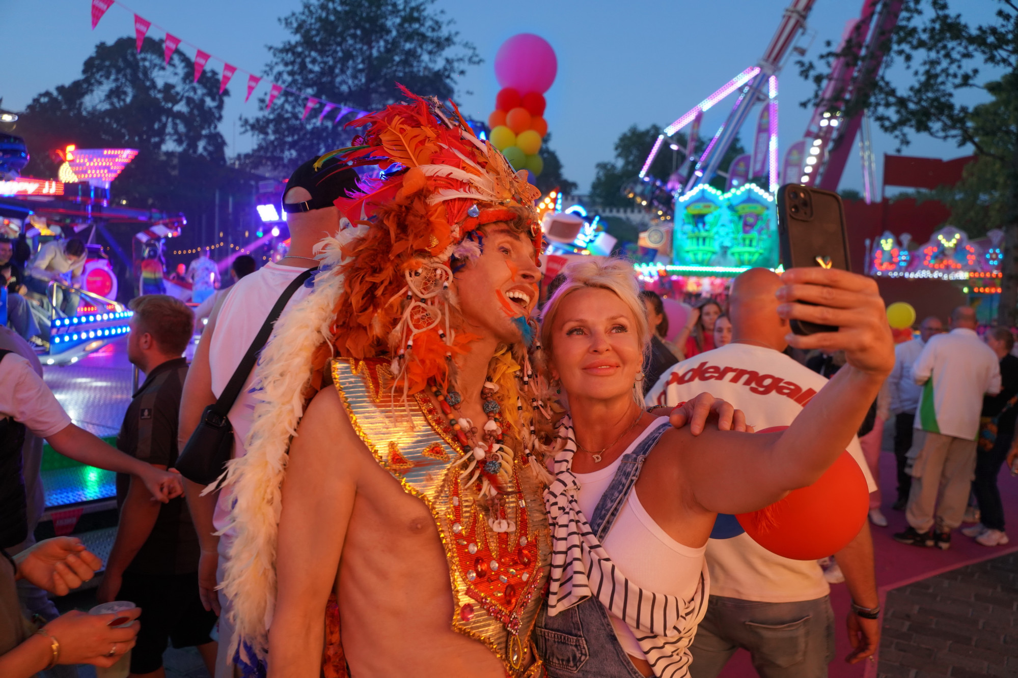 26072102kermis2adv