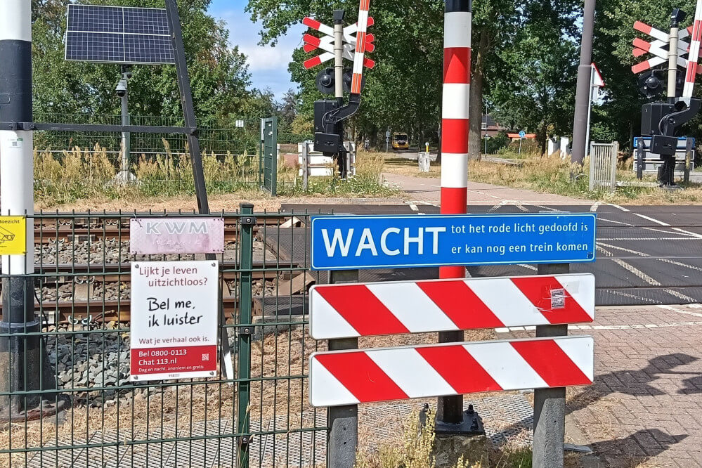 26090303uitzichtadv